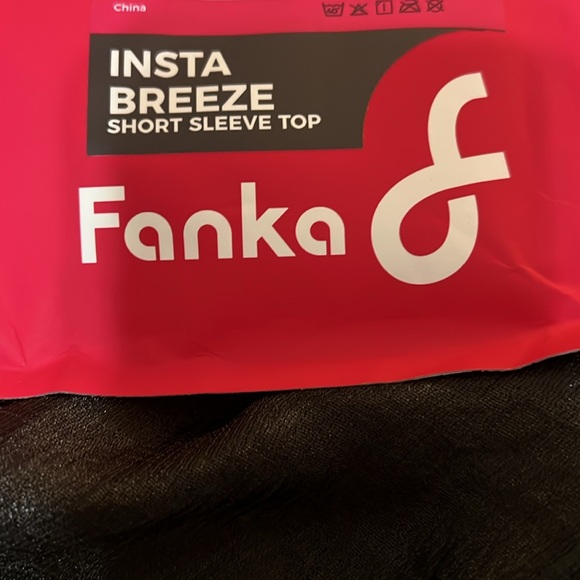 NIP Fanka Surprise Me 3 Piece Bundle 1 Top & 2 bottoms - Picture 4 of 5